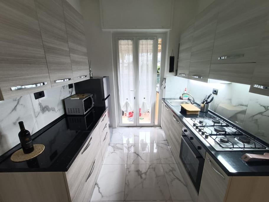 La Casa Di Lila - Appartamento Con Ingresso Indipendente E Spazio Esterno Рапалло Экстерьер фото